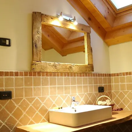 Al Bosco Bed & Breakfast *